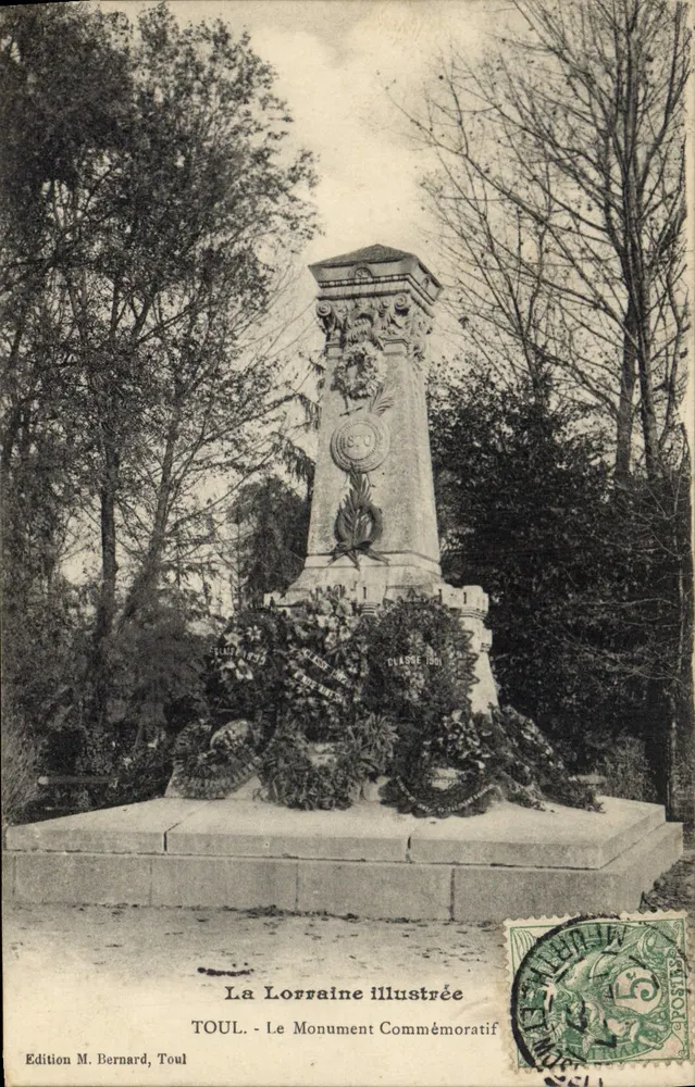 TOUL - Das Gedenkmal — Illustrierte Lorraine, Edition M. Bernard, Toul - Vorderseite
