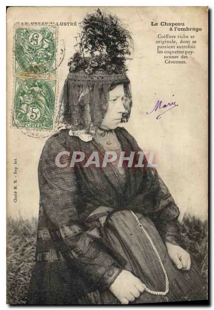 Mulher usando um chapéu de sombra — Cabelo original das Cévennes — Chield M. R. - Rep. fut. - Frente