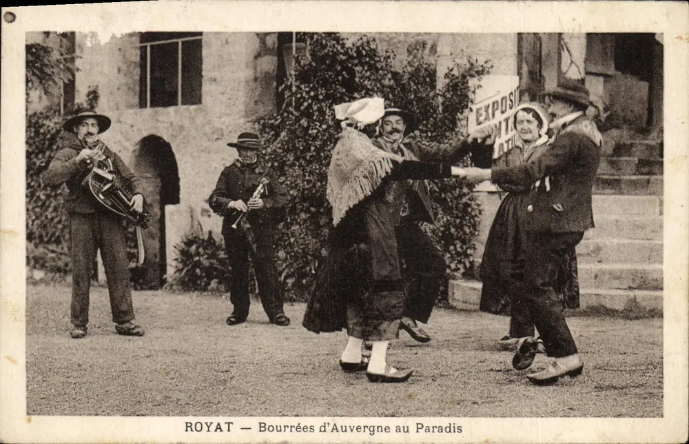 ROYAT — Bourrées d'Auvergne no Paradis — Foto Breuley-Étiamont-Ferrand - Frente