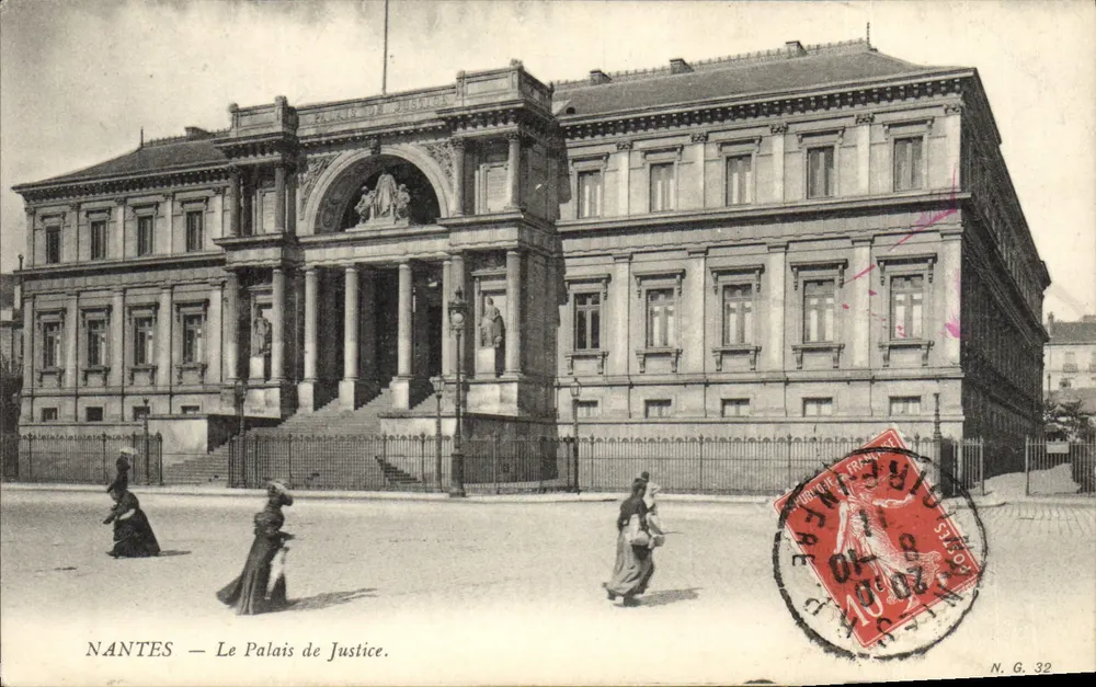 NANTES — O Palácio de Justiça — N.G. 32 - Frente