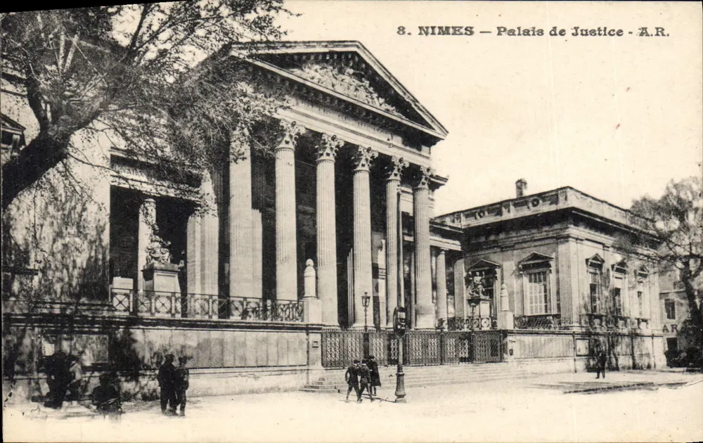 Nîmes — Justitieloket — A.R. - Voorkant