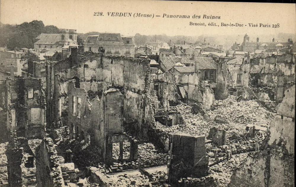 Verdun (Meuse) — Panorama delle Ruine — Benoist, editore, Bar-le-Duc - Visé Paris 228 - Recto