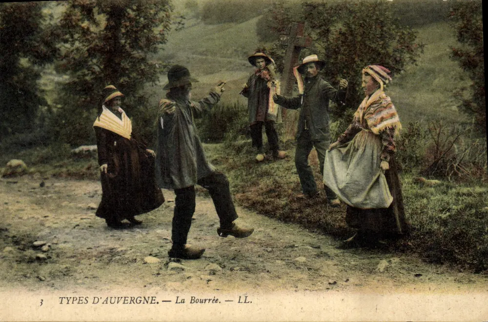 Auvergne — A Bourrée — LL. - Frente