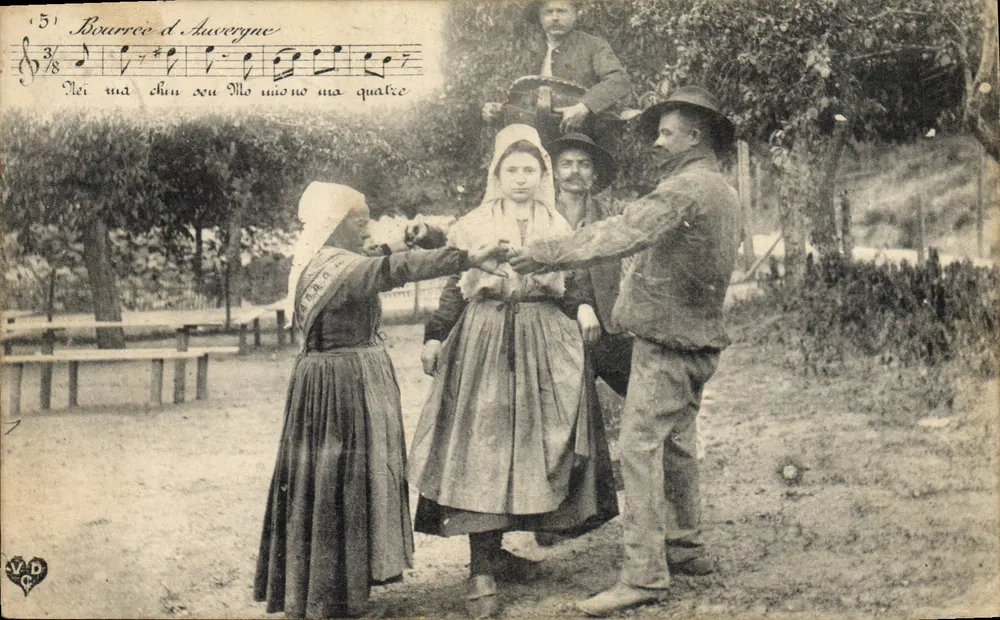 Dança folclórica de Auvergne — Borré — Y.P. (editor ?) - Frente