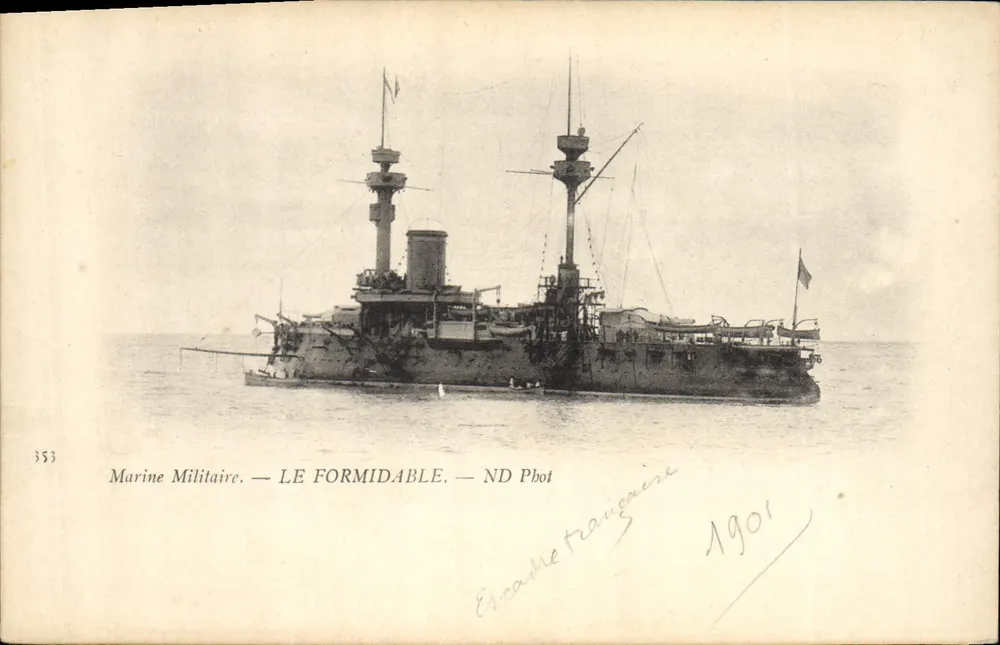 Marinha Militar — O FORMIDÁVEL — ND Pbot - Frente