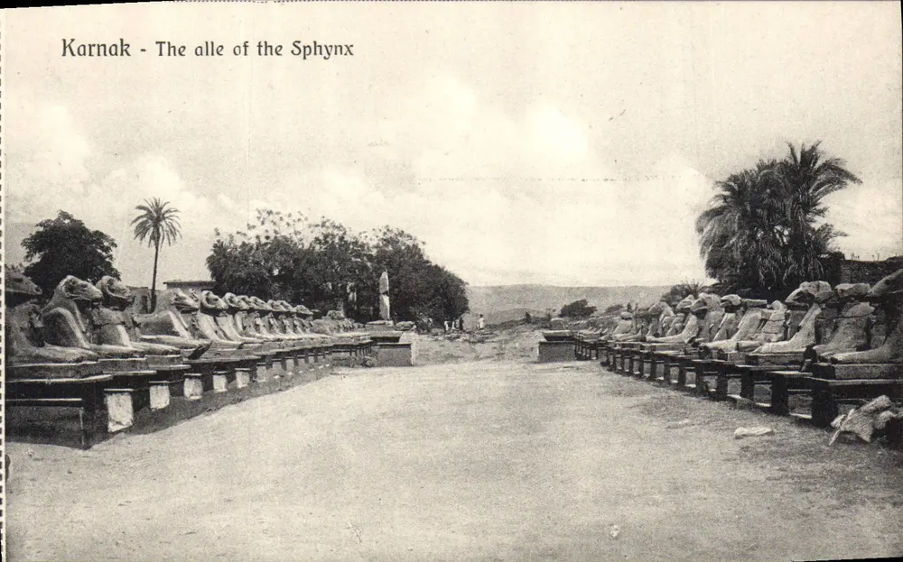 Karnak - Die Avenue der Sphinxen — Verlag The Cairo Postcard Trust, Serie C3 - Vorderseite