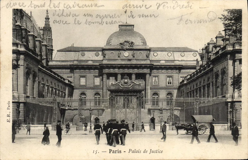 Paris — Palácio de Justiça — E.R., Paris, n°15 - Frente