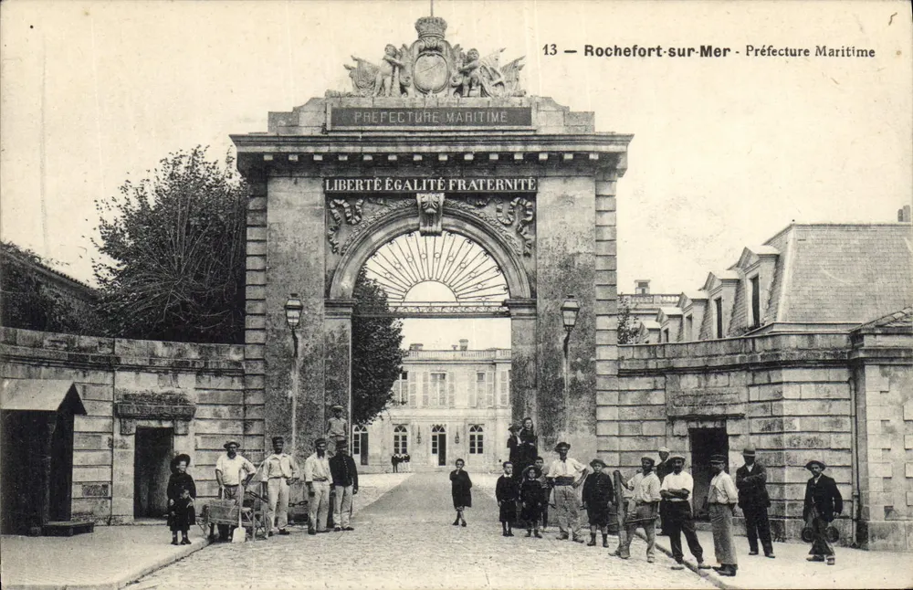 Rochefort-sur-Mer — Prefeitura Marítima — editor desconhecido, n° 13 - Frente