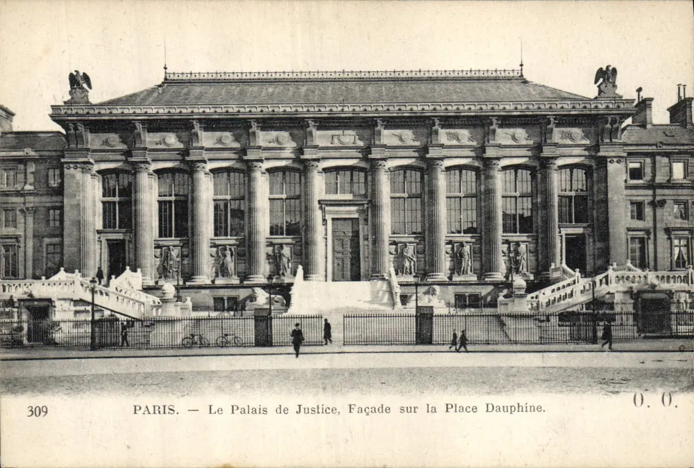 PARIS — Das Palais de Justice, Fassade auf der Place Dauphine — O.O. n°309 - Vorderseite