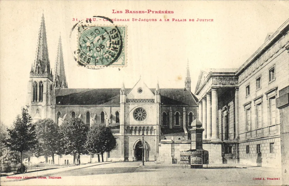 Pau - Catedral de São Jacó & o Palácio de Justiça — Fototipia Labourdche Frères, Toulouse - Frente