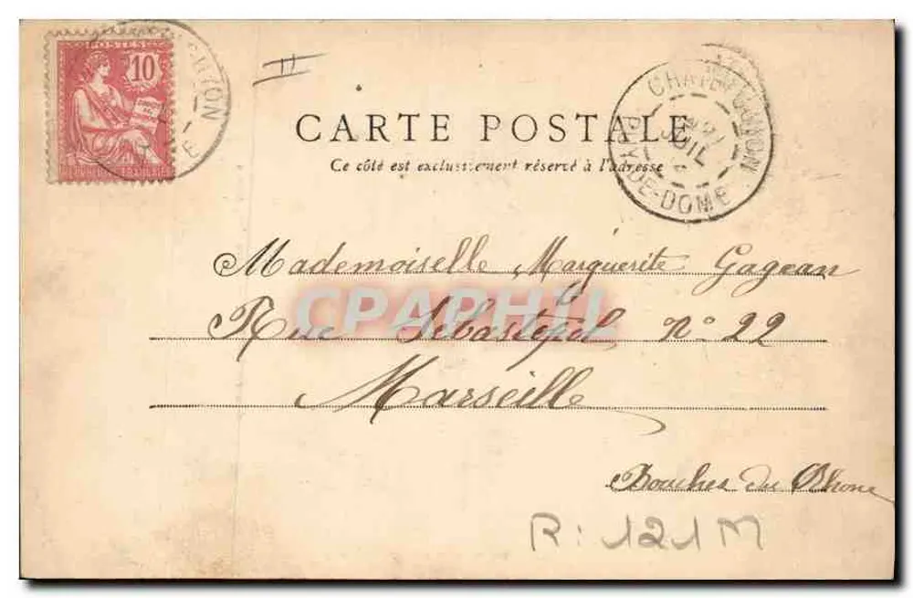 Auvergne — Een Boerenvrouw — Ed. Clermont-Ferrand - Achterkant
