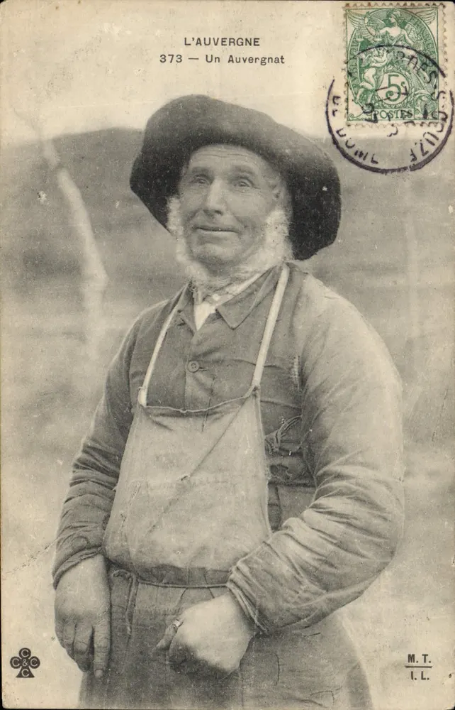 L'Auvergne — Un Auvergnat — éditeur M.T. I.L. n°373 - Frente
