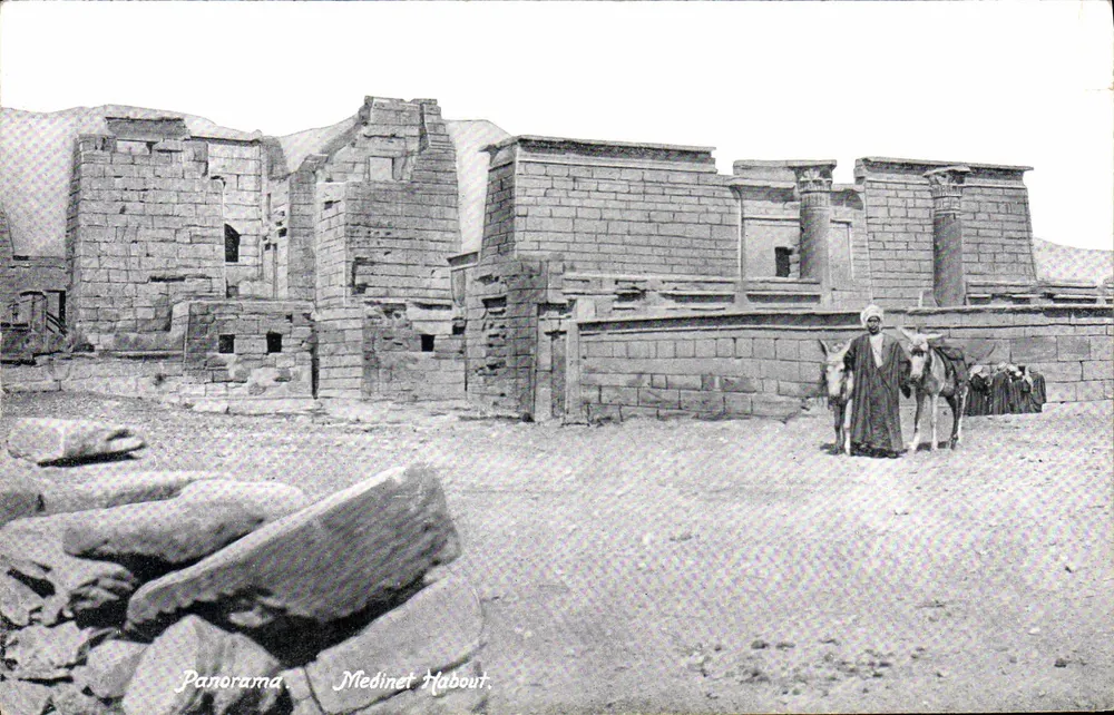 Panorama de Medinet Habou — Egito — Editor Ephthimion Frères, Port Said - Frente