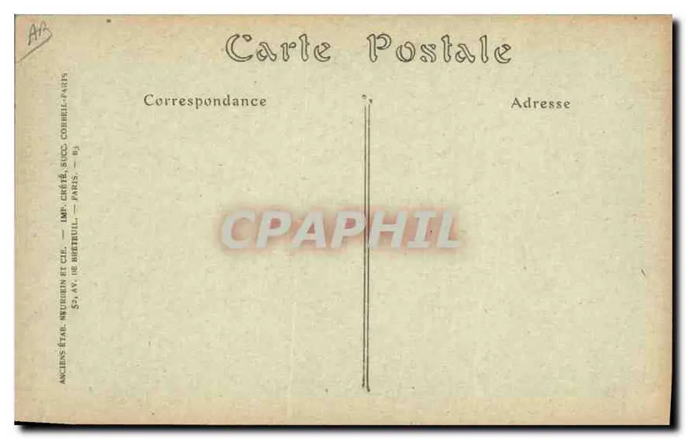 Camponesa da Auvergne — diante da porta de madeira — ND Phot. - Verso