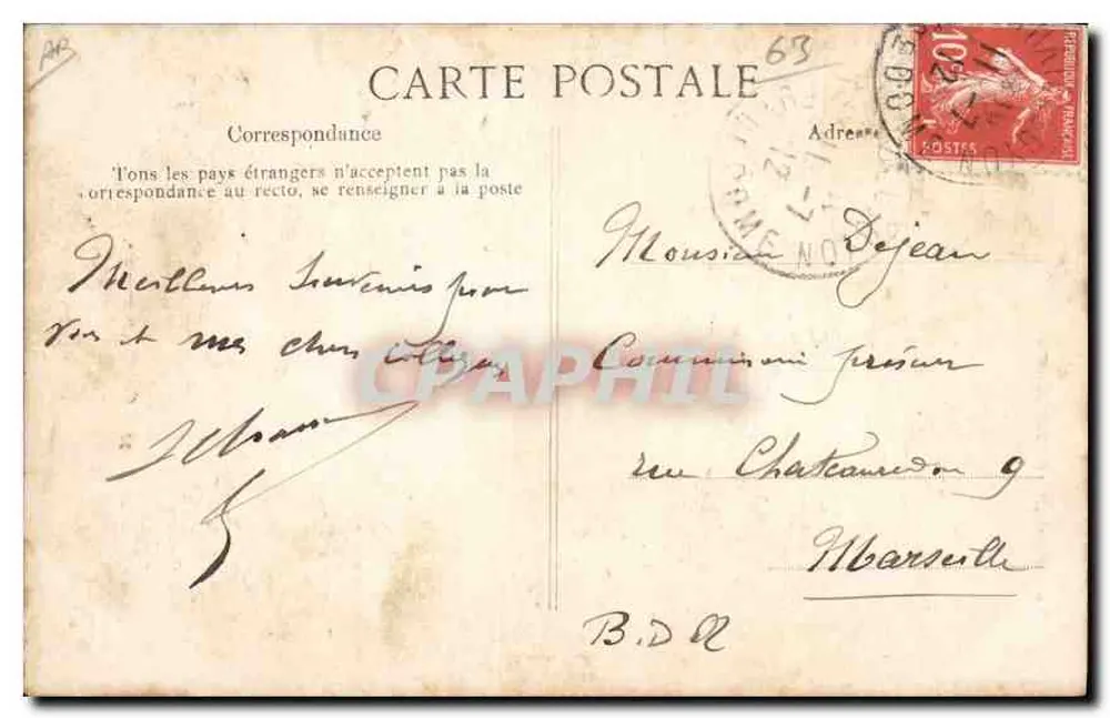 A Auvergne pitoresca — Mulher colhendo leite de uma vaca — Editor Y.D.C. n°33 - Verso