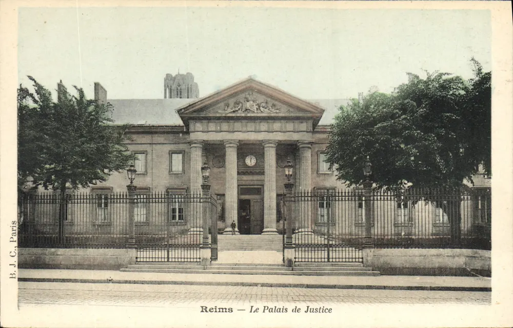 Reims — O Palácio de Justiça — B. J. C. Paris - Frente