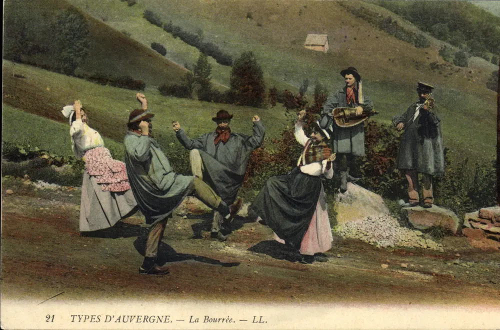 Tipos de Auvergne — La Bourrée — LL. - Frente
