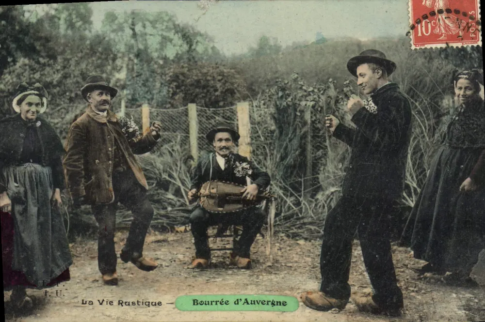 Bourrée d'Auvergne — A Vida Rural — Editor F.U. - Frente