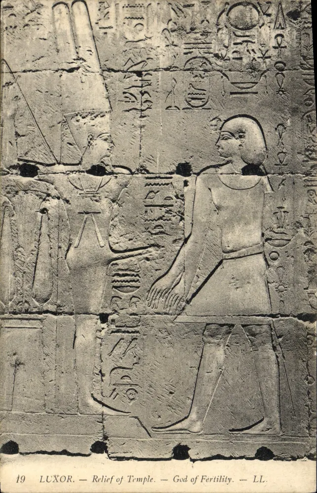 Luxor — Relief des Tempels — Gott der Fruchtbarkeit — LL. - Vorderseite