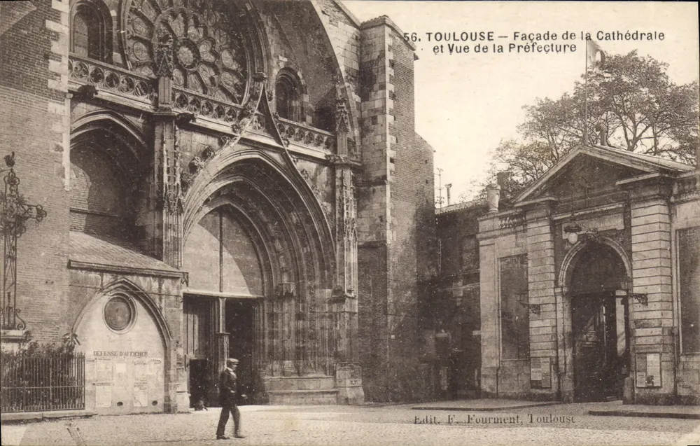 Toulouse — Fassade der Kathedrale und Blick auf das Präfekturgebäude — Edit. F. Fourment, Toulouse - Vorderseite