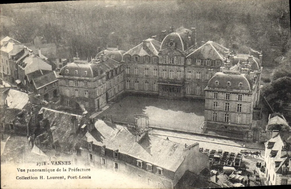 Vannes - Vista panoramica della Prefettura — Collezione H. Laurent, Port-Louis - Recto