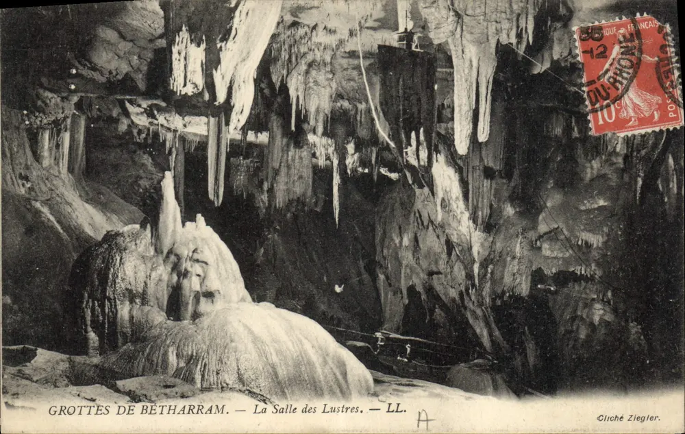 Grotten von Bétharram — La Salle des Lustres — LL. — Cliché Ziegler - Vorderseite