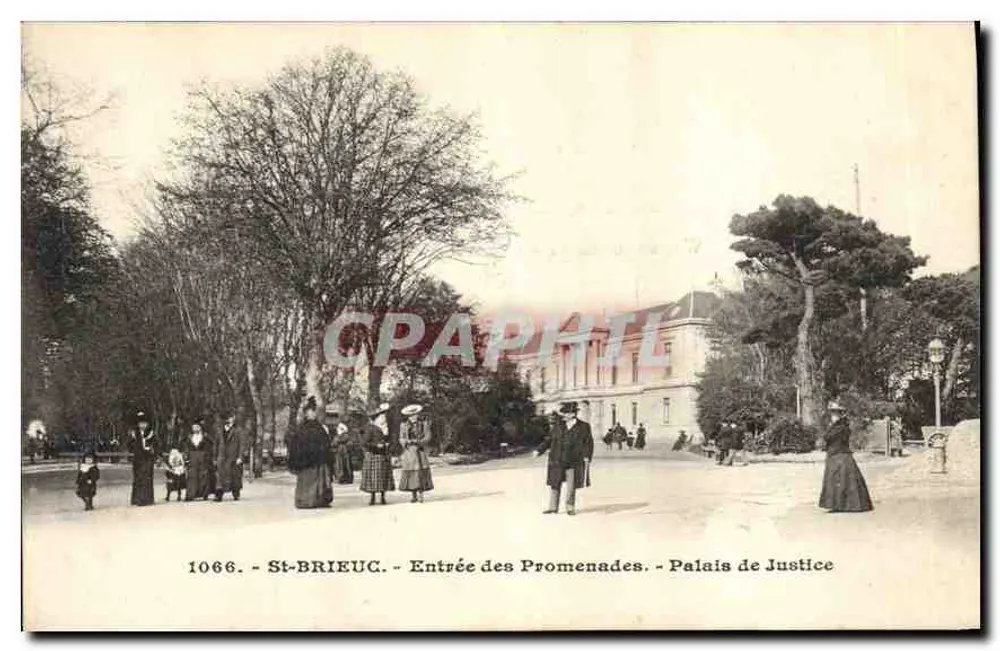 St-Brieuc - Eingang zu den Promenaden - Palast der Gerechtigkeit — Vintage Postcard/Antike Ansichtskarte - Vorderseite