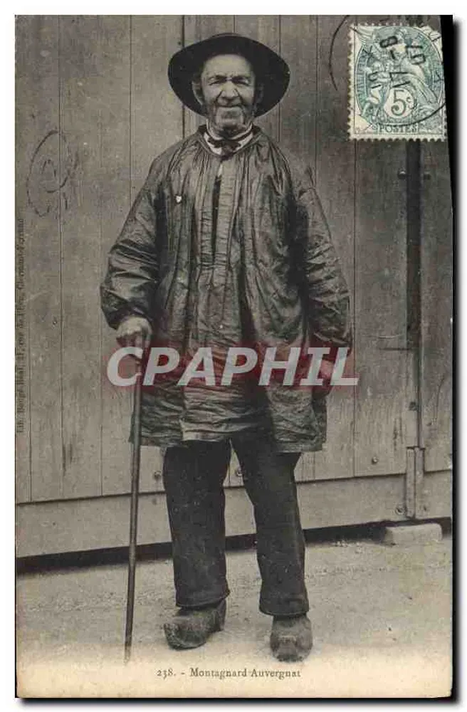 Montagnard Auvergnat — retrato de um velho homem vestido com uma roupa tradicional — Editor: Berger-Haël, 238 - Frente