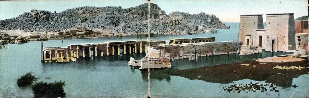 Península de Phyllae — Panorama das ruínas parcialmente submersas — editor não visível - Frente