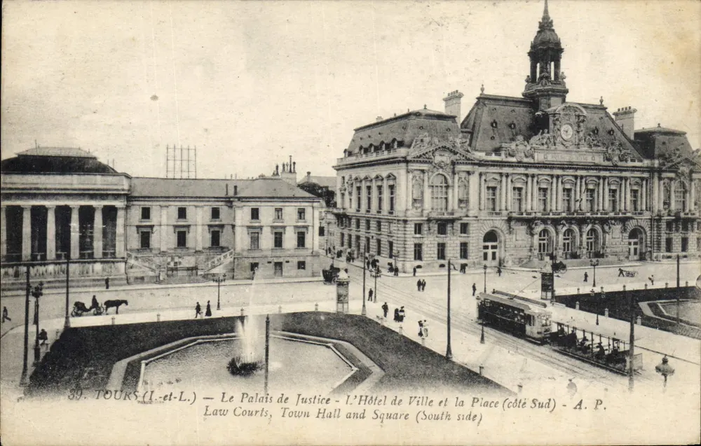 Tours (Loire-et-Loire) — Das Palais de Justice, das Rathaus und die Place (Südseite) — A.P. - Vorderseite