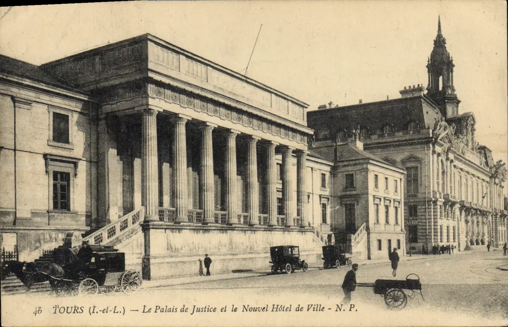 Tours (I.-et-L.) — Das Justizpalast und das Neue Rathaus — N. P. - Vorderseite