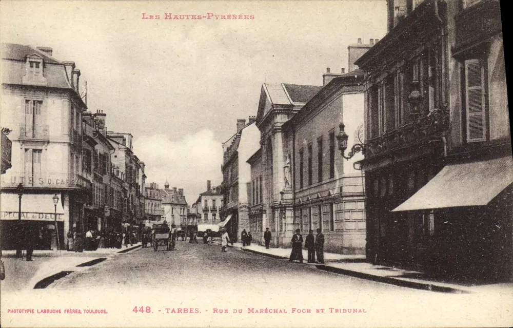 Tarbes - Straße des Marschalls Foch und Gericht — Phototypie Labouche Frères, Toulouse, n°448 - Vorderseite