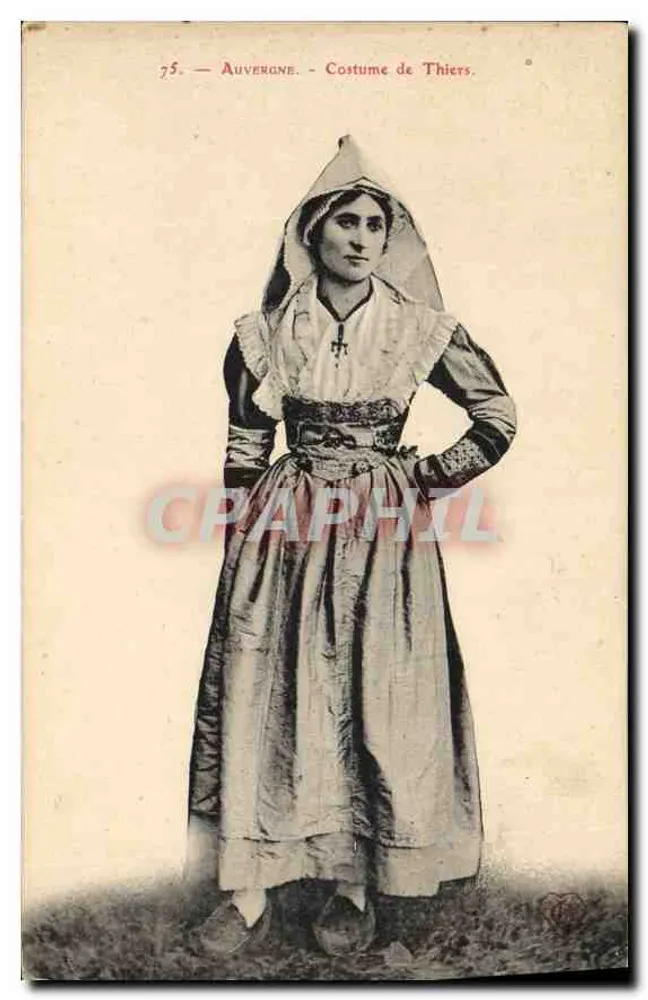 Auvergne — Traje de Thiers — Editor não identificado, n° 75 - Frente