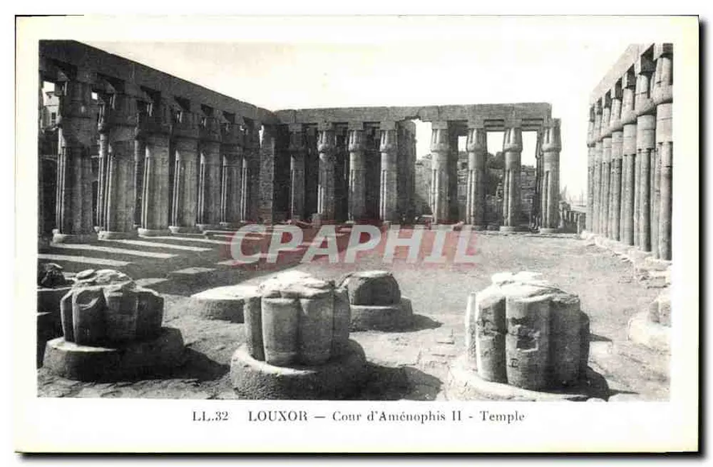 Louxor — Cortile di Amenofis II - Tempio - Recto