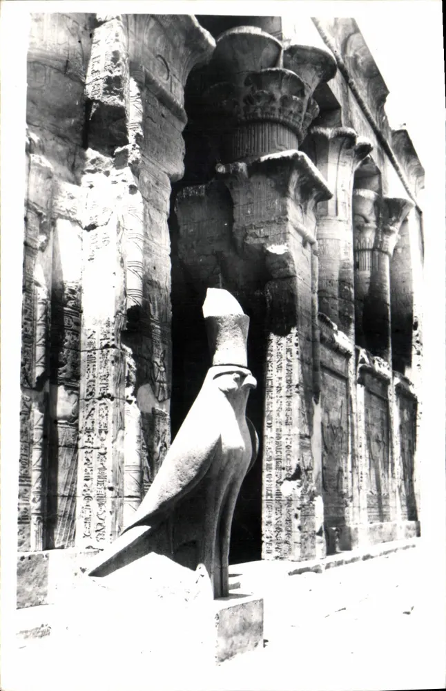 Edfou — Statue des Horus aus schwarzem Granit — Gadda Luxor (Ägypten) - Vorderseite