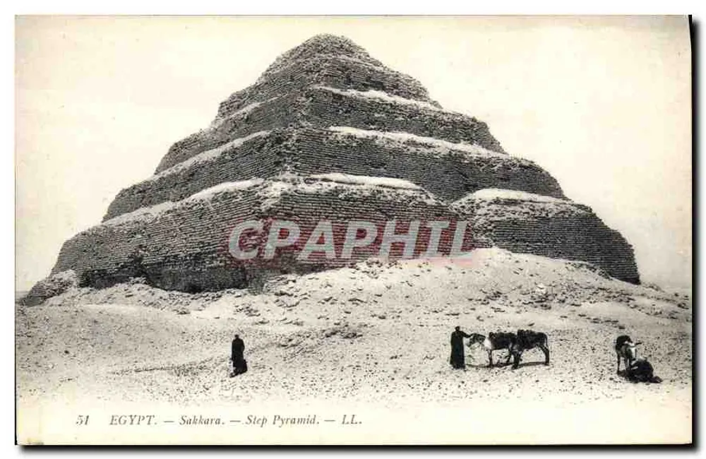 मिस्र — साक्कारा — सीढ़ी वाली पिरामिड — LL. - आगे