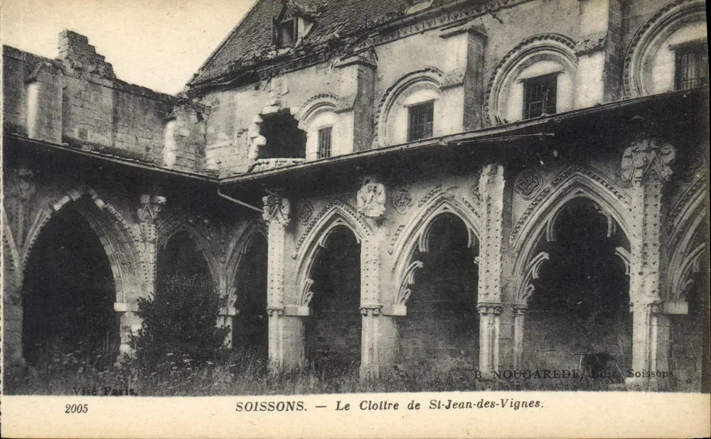 Soissons — Der Cloister von St-Jean-des-Vignes — B. NOUGAREDE, Soissons - Vorderseite