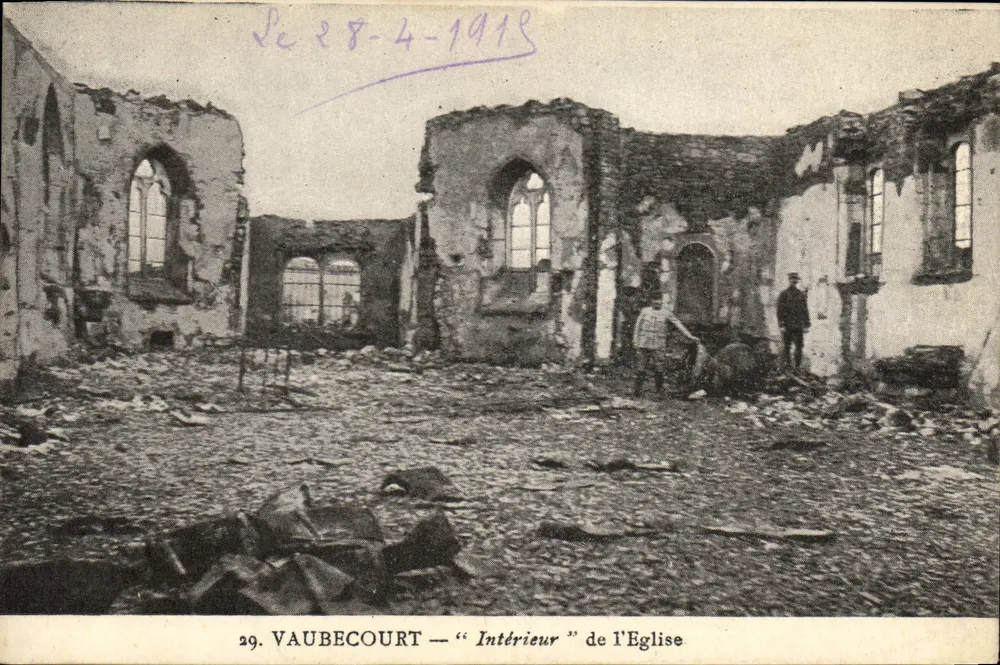 Vaubecourt — Interior de la Iglesia — Edición Clergace, n°29 - Anverso