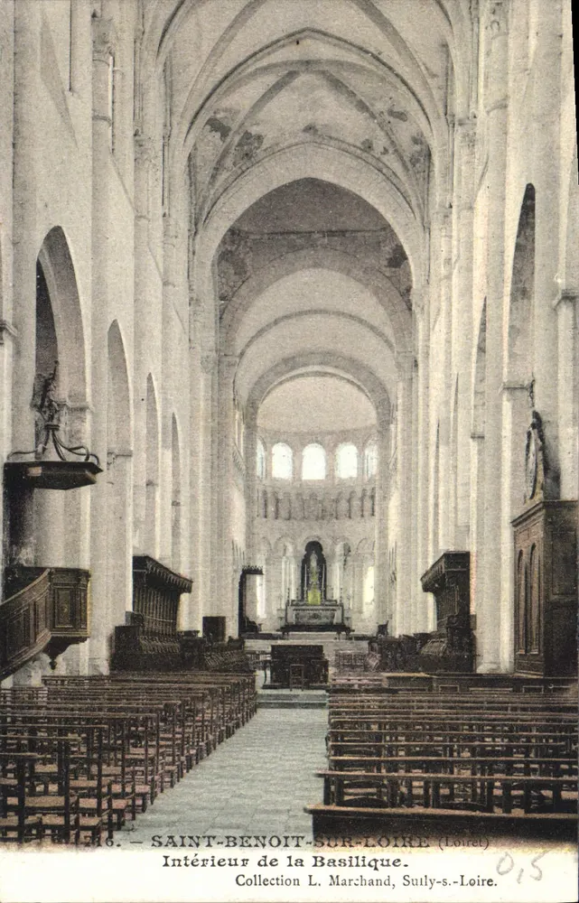 Saint-Benoît-sur-Loire — Interior da Basílica — Coleção L. Marchand, Sutly-s-Loire - Frente
