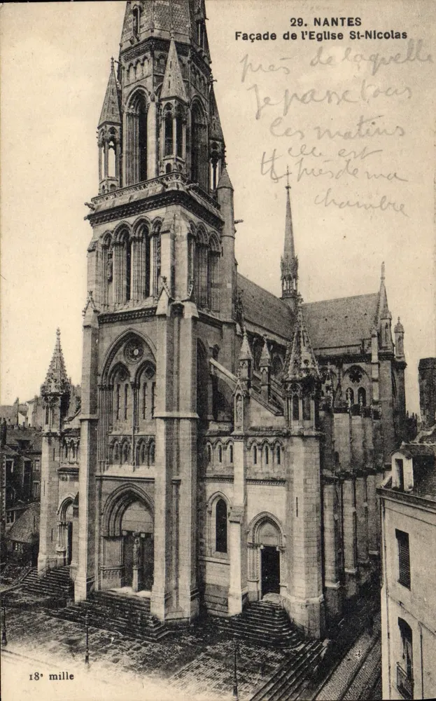 Nantes — Fachada da Igreja de São Nicolau — 18e mille - Frente