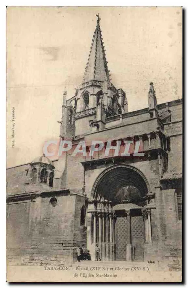 Tarascon - Portal (12. Jh.) und Glockenturm (15. Jh.) der Kirche Ste-Marthe - Vorderseite