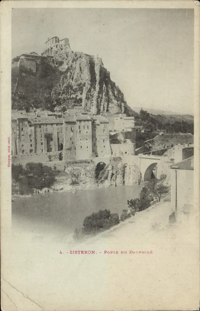 Sisteron — Porte du Dauphiné — Cérigüe phot. - éd. 4 - Frente
