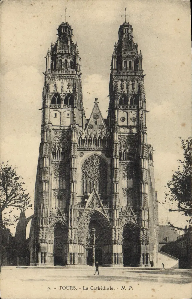 Tours - A Catedral — N.P. n°9 - Frente