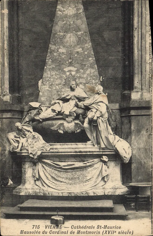 Wien — Kathedrale St-Maurice — Mausoleum des Kardinals de Montmorin (17. Jahrhundert) - Vorderseite