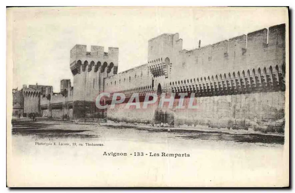 Avignon - Os Muros — Fototipia E. Lacour, 19, rue Thubanéan — n°133 - Frente