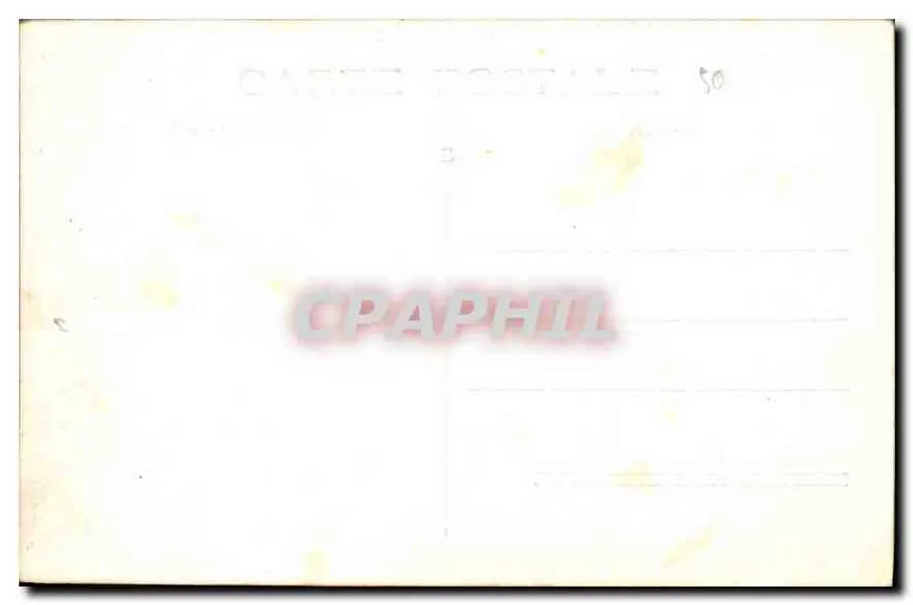 Grupo diante da catedral — editor Carte Postale 50 - Verso