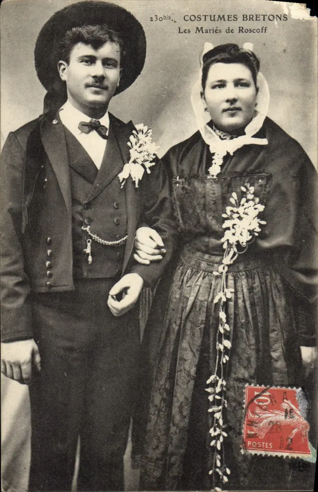 Les Mariés de Roscoff — costumes bretons — éditeur Les Mariés de Roscoff, n° 230bis - Frente