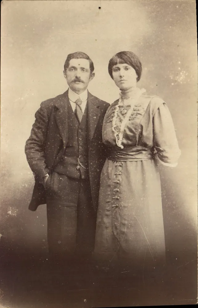 Retrato de casal — fotografia de estúdio — República Argentina - Frente