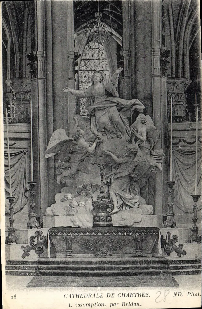 Catedral de Chartres — A Assunção, por Bridan — ND. Fot. - Frente