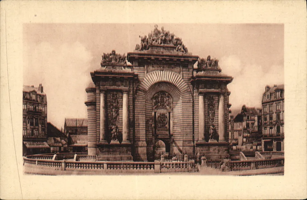Lille — A Porta de Paris — Lévy e Neubrén Rédis, 17 rue Letellier, Paris - Frente